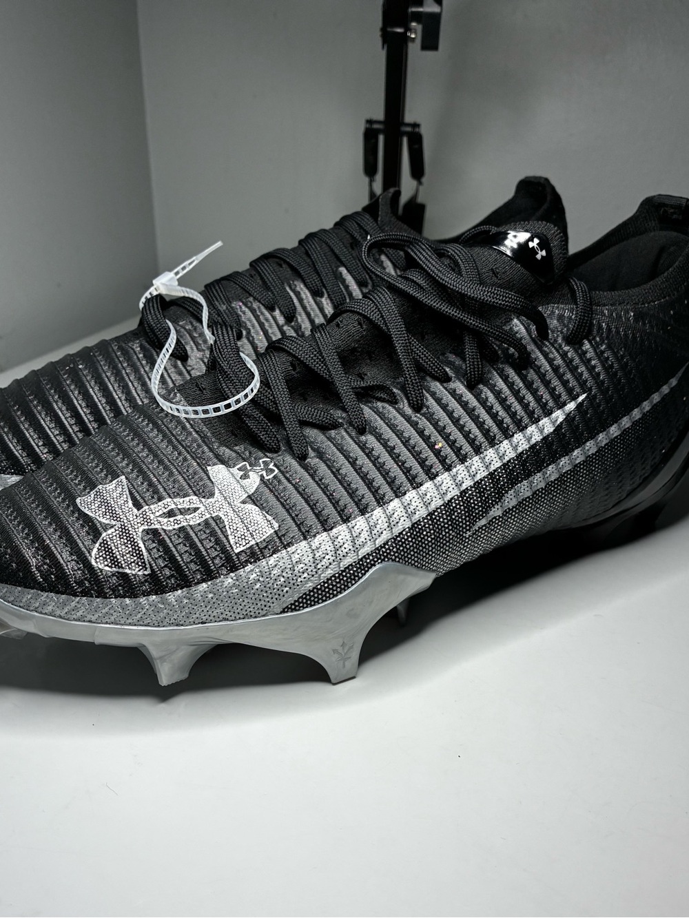 Under Armour Men’s Blur Pro Football Cleats